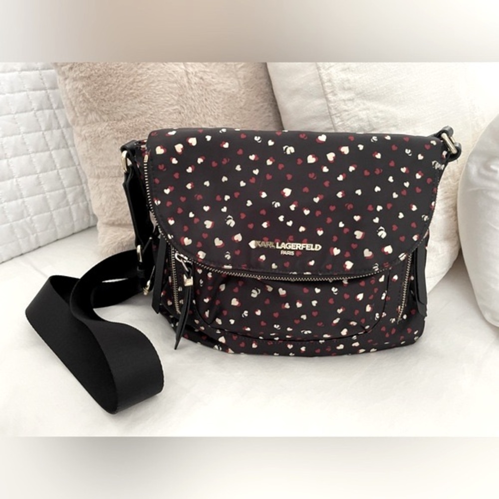 Karl Lagerfeld Paris Cara Black Crossbody Bag with Red and White Hearts - Picture 2 of 10
